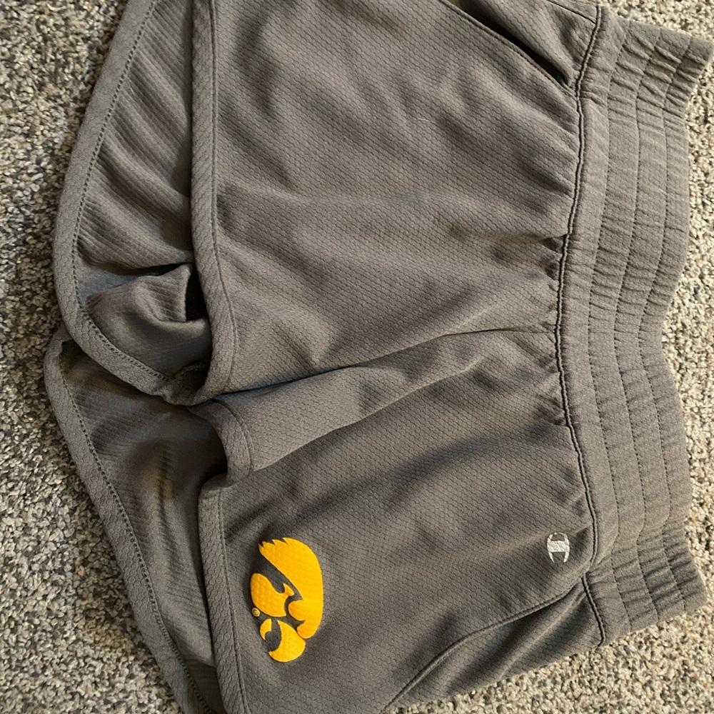 Women’s Small Champion Iowa Hawkeye Shorts